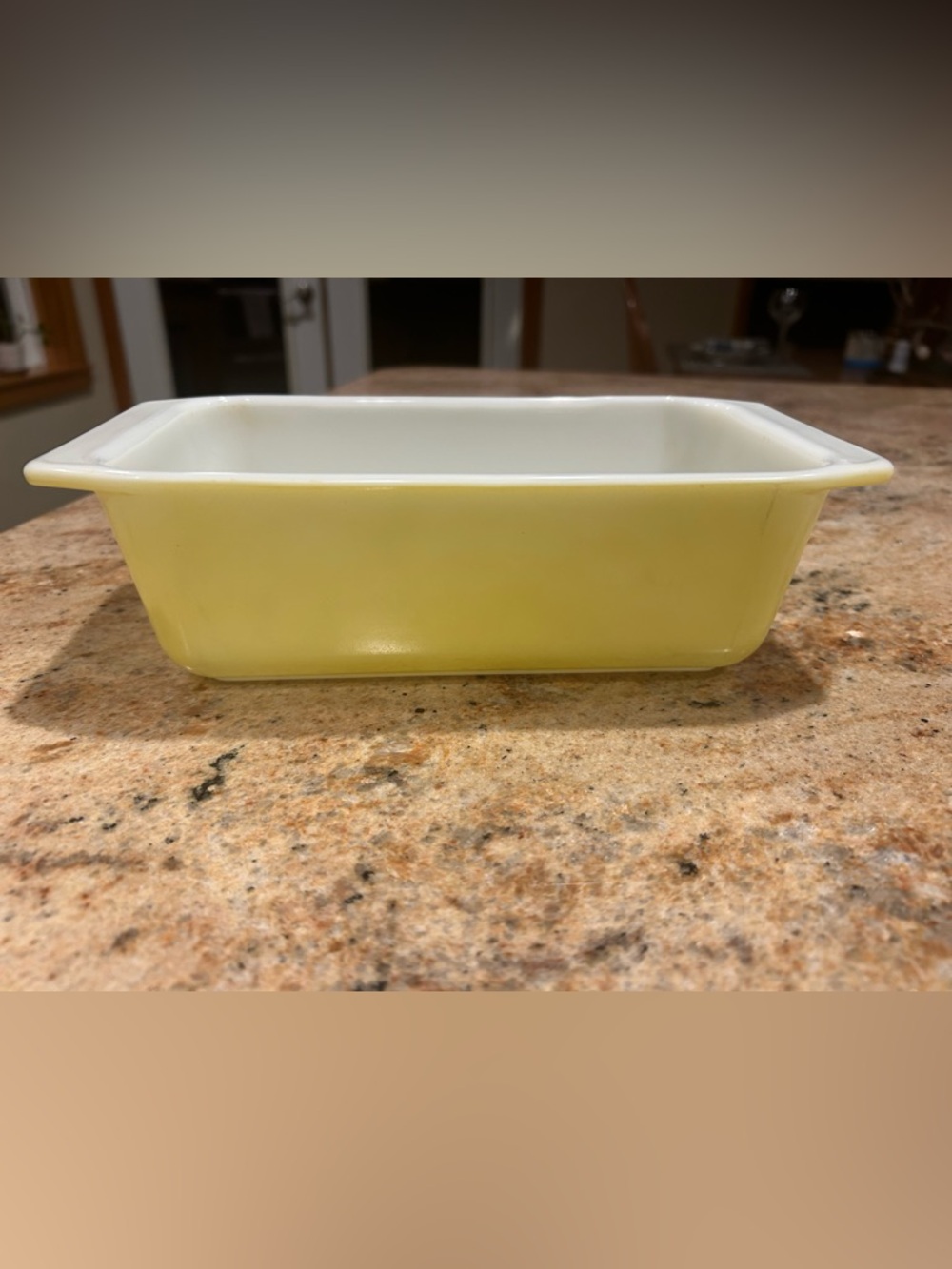 Pyrex 913 Bright Yellow Baking Loaf Dish 8.5”x4.5”x2.5” White Opal Glass 1940’s.